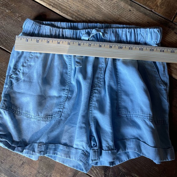 SALE!!⏱ Love Tree Juniors Jean Denim Shorts L - Picture 2 of 6